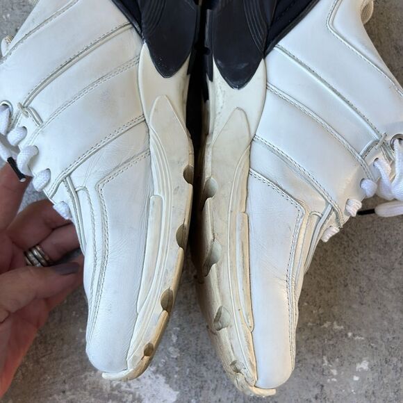 Chanel leather trainers - Picture 12 of 12